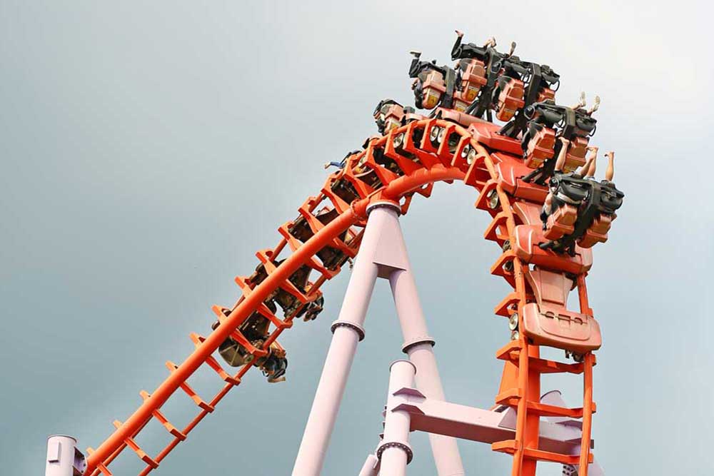 Rollercoaster safety and maintenance